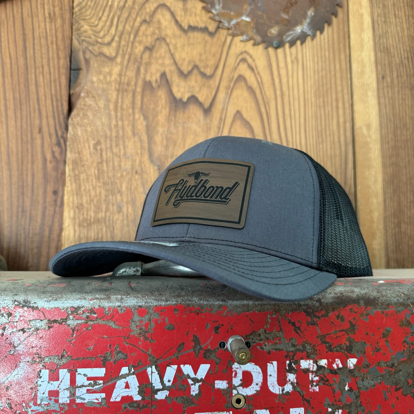 WALNUT/BLACK WITH ADHESIVE HYDBOND LEATHERETTE SHEET (12"x24") STANDARD